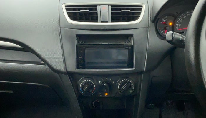2015 Maruti Swift LXI (O), Petrol, Manual, 63,072 km, Air Conditioner