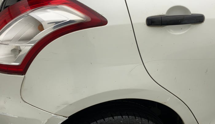 2015 Maruti Swift LXI (O), Petrol, Manual, 63,072 km, Right quarter panel - Slightly dented