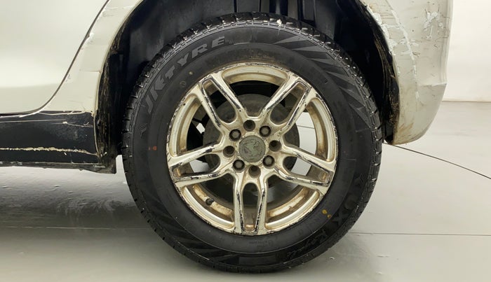2015 Maruti Swift LXI (O), Petrol, Manual, 63,072 km, Left Rear Wheel