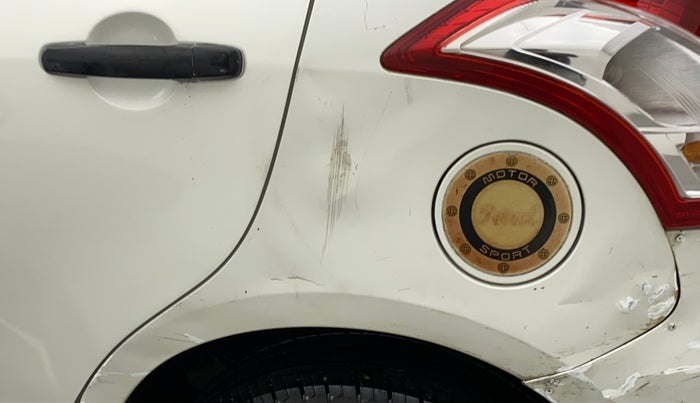 2015 Maruti Swift LXI (O), Petrol, Manual, 63,072 km, Left quarter panel - Slightly dented