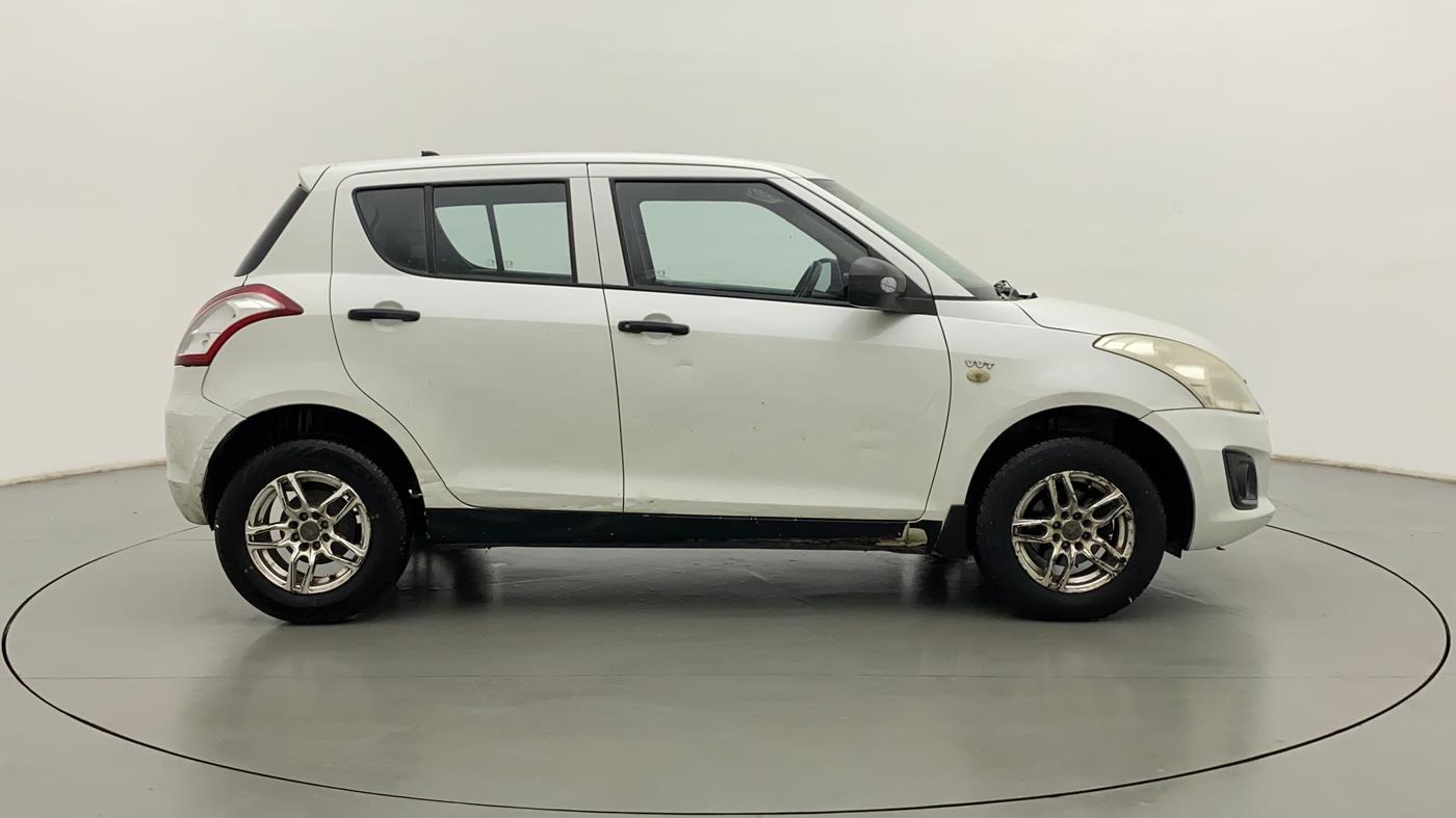 2015 Maruti Swift LXI (O), Petrol, Manual, 63,072 km, Right Side View