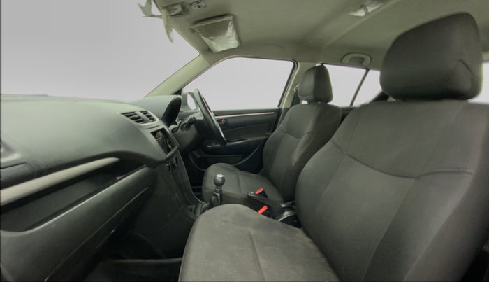 2015 Maruti Swift LXI (O), Petrol, Manual, 63,072 km, Right Side Front Door Cabin