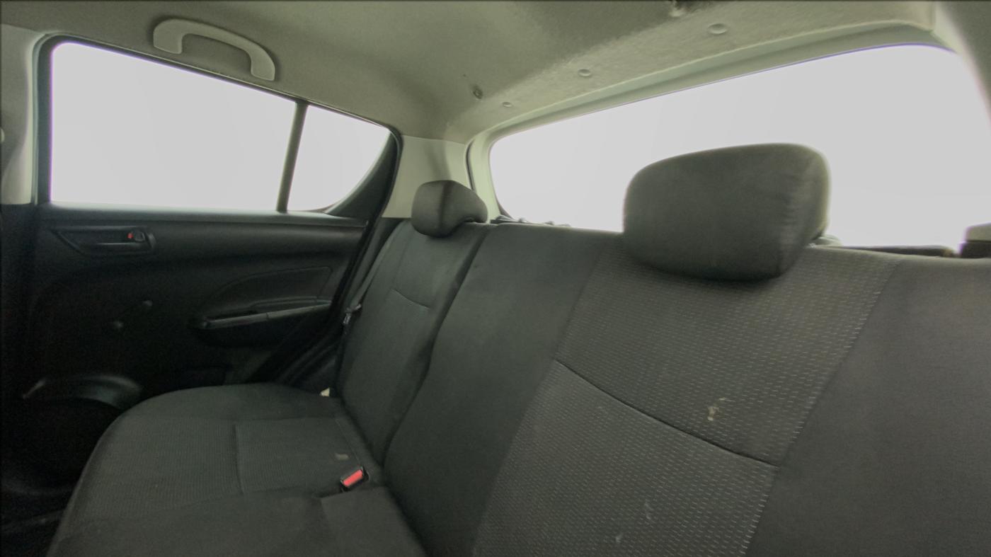 2015 Maruti Swift LXI (O), Petrol, Manual, 63,072 km, Right Side Rear Door Cabin