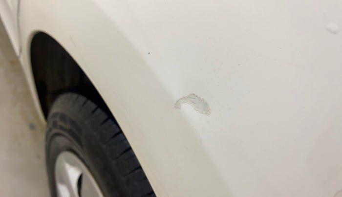 2019 Hyundai Elite i20 MAGNA PLUS 1.2, Petrol, Manual, 39,201 km, Left quarter panel - Minor scratches