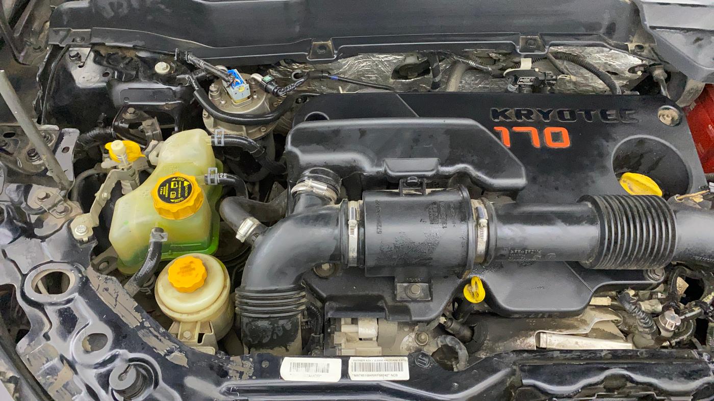 2022 Tata Harrier XZA PLUS 2.0L, Diesel, Automatic, 49,501 km, Engine View - Right