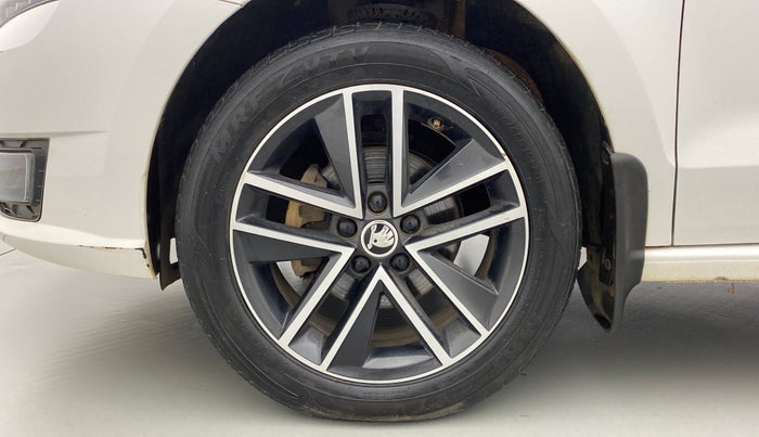 2020 Skoda Rapid STYLE 1.0TSI MT, Petrol, Manual, 40,487 km, Left Front Wheel