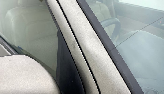 2017 Maruti Dzire VXI, Petrol, Manual, 33,249 km, Right A pillar - Slightly dented