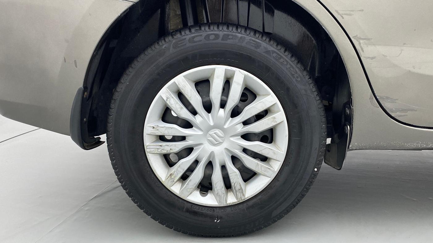 2017 Maruti Dzire VXI, Petrol, Manual, 33,249 km, Right Rear Wheel