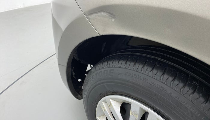 2017 Maruti Dzire VXI, Petrol, Manual, 33,249 km, Left fender - Lining loose