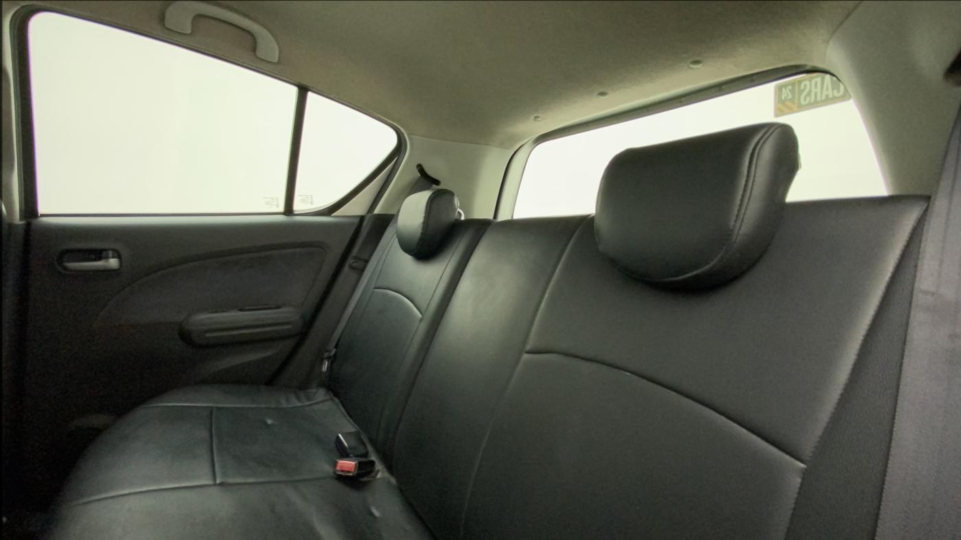 2011 Maruti Ritz VXI, Petrol, Manual, 1,06,726 km, Right Side Rear Door Cabin