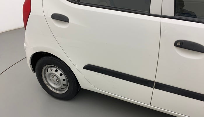 2016 Hyundai i10 MAGNA 1.1, Petrol, Manual, 20,567 km, Right rear door - Minor scratches