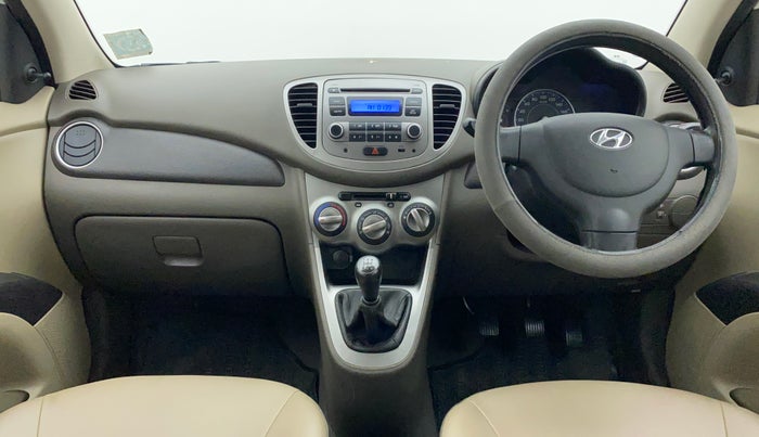 2016 Hyundai i10 MAGNA 1.1, Petrol, Manual, 20,567 km, Dashboard