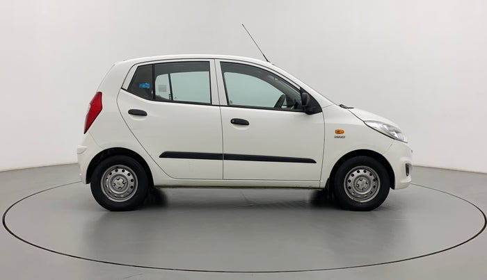 2016 Hyundai i10 MAGNA 1.1, Petrol, Manual, 20,567 km, Right Side View