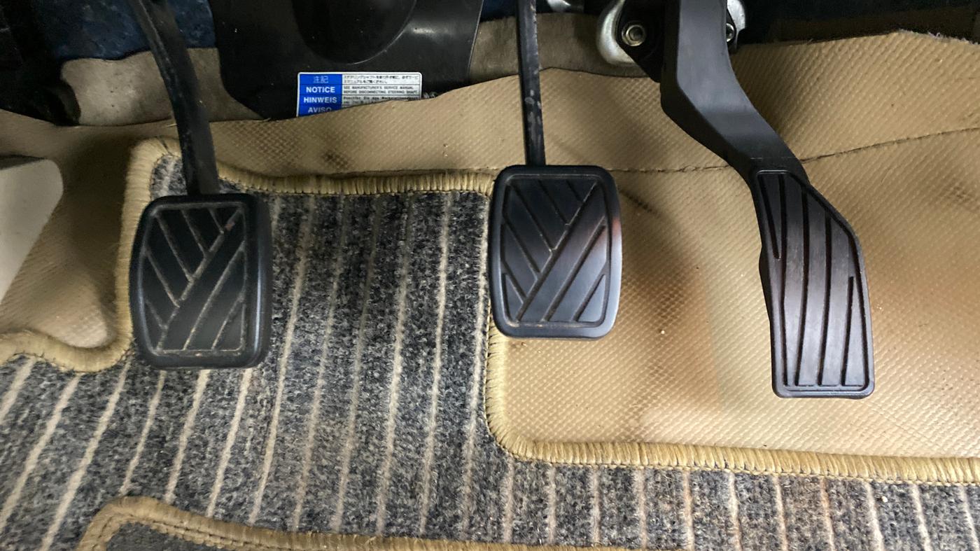 2019 Maruti Ciaz ALPHA 1.5 SHVS PETROL, Petrol, Manual, 51,927 km, Pedals
