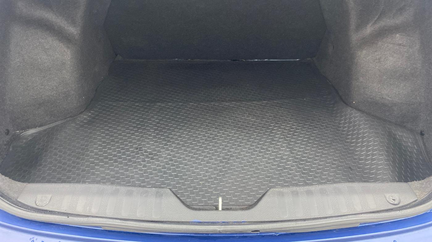 2019 Maruti Ciaz ALPHA 1.5 SHVS PETROL, Petrol, Manual, 51,927 km, Boot Inside