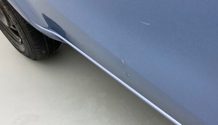 2014 Maruti Ritz VXI, Petrol, Manual, 82,506 km, Right rear door - Slightly dented