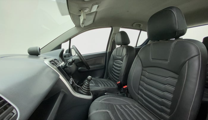 2014 Maruti Ritz VXI, Petrol, Manual, 82,506 km, Right Side Front Door Cabin
