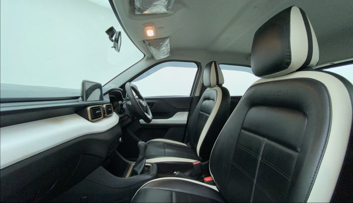 2023 Tata PUNCH ACCOMPLISHED MT, Petrol, Manual, 13,132 km, Right Side Front Door Cabin