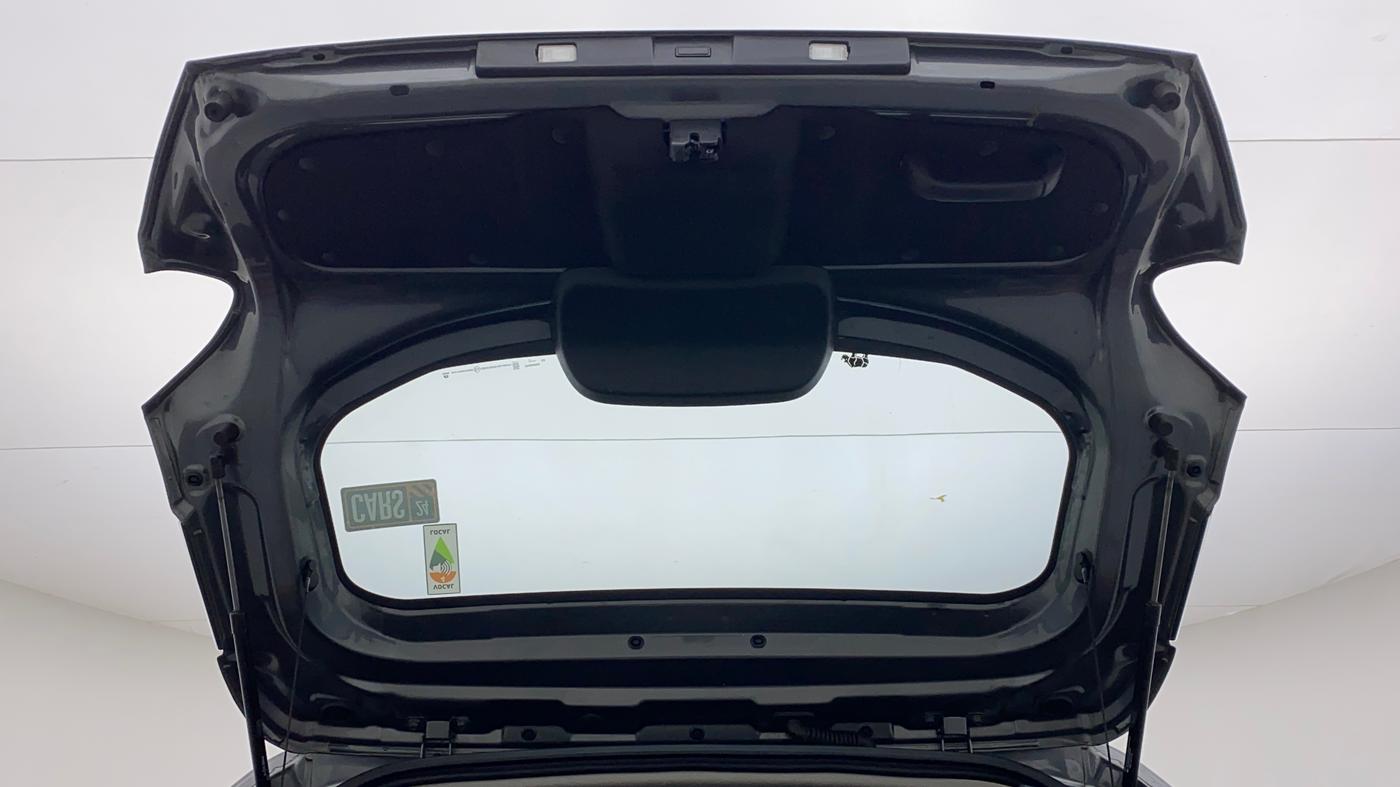 2023 Tata PUNCH ACCOMPLISHED MT, Petrol, Manual, 13,132 km, Boot Door Open