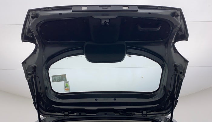 2023 Tata PUNCH ACCOMPLISHED MT, Petrol, Manual, 13,132 km, Boot Door Open