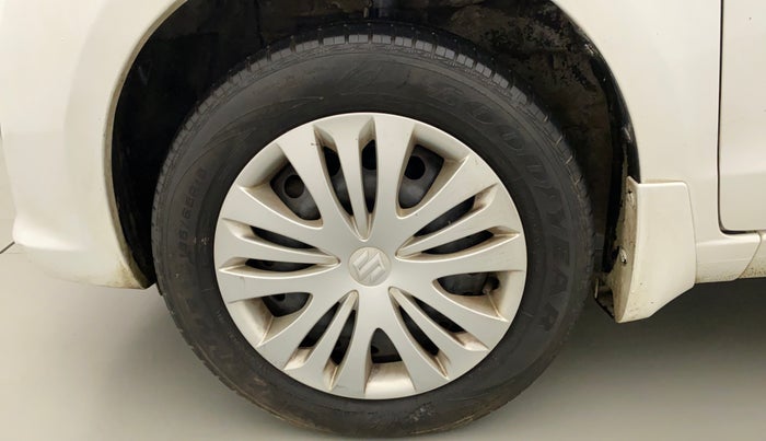 2013 Maruti Ertiga ZXI, Petrol, Manual, 39,406 km, Left Front Wheel