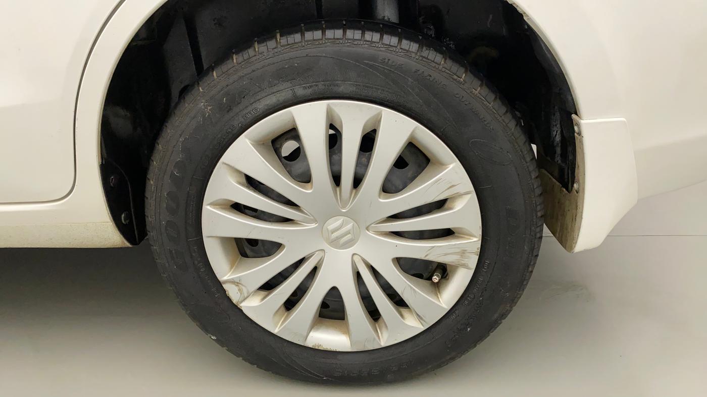 2013 Maruti Ertiga ZXI, Petrol, Manual, 39,406 km, Left Rear Wheel