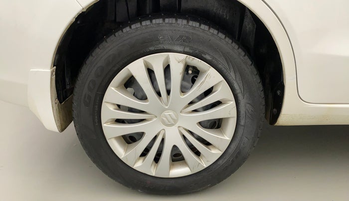 2013 Maruti Ertiga ZXI, Petrol, Manual, 39,406 km, Right Rear Wheel