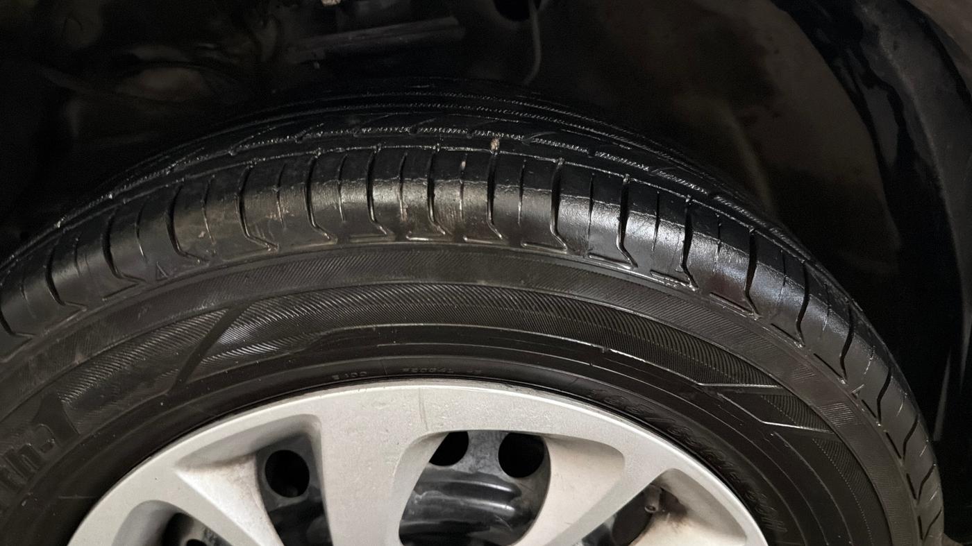 2022 Maruti S PRESSO VXI PLUS AMT, Petrol, Automatic, 90,546 km, Left Front Tyre Tread