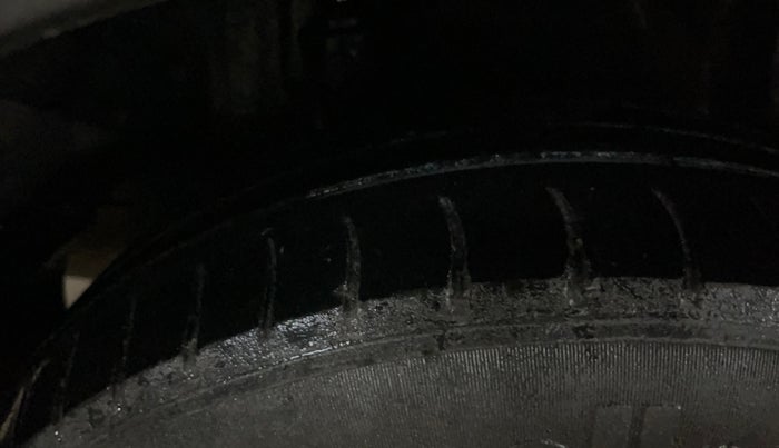 2018 Honda Amaze 1.2L I-VTEC S OPT, Petrol, Manual, 42,322 km, Right Rear Tyre Tread