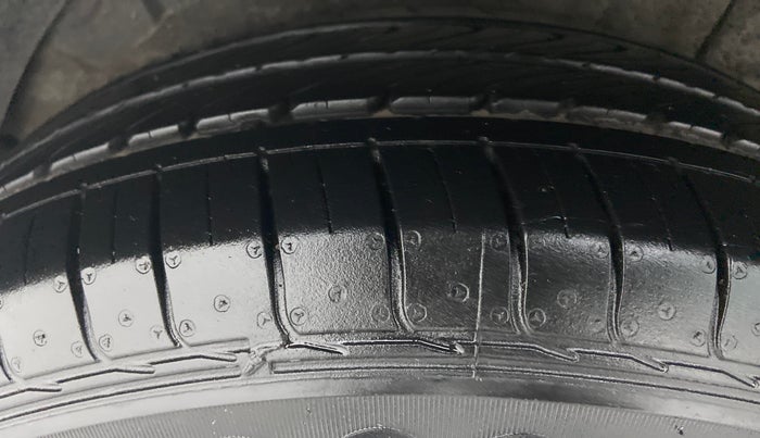 2009 Hyundai i20 ASTA 1.2, Petrol, Manual, 77,860 km, Right Rear Tyre Tread