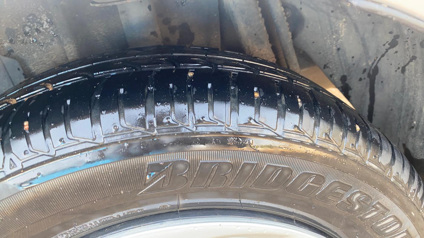 2017 Tata TIGOR XT PETROL, CNG, Manual, 37,080 km, Left Rear Tyre Tread