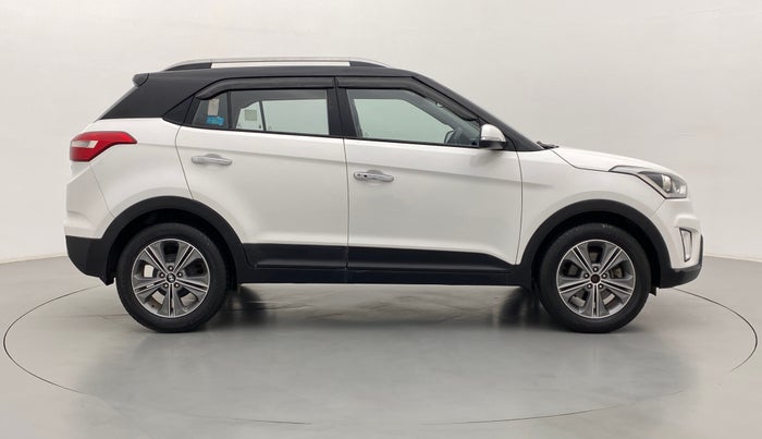 2017 Hyundai Creta 1.6 SX PLUS PETROL, Petrol, Manual, 22,872 km, Right Side View