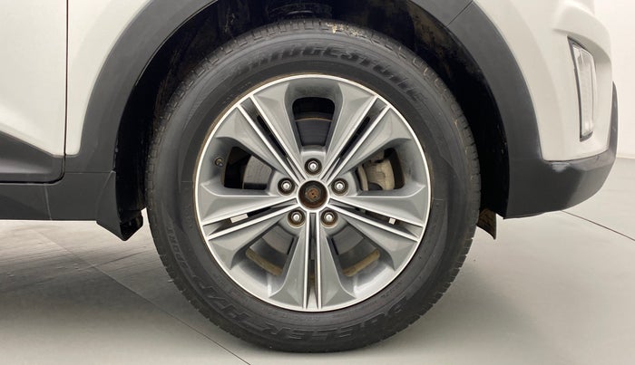 2017 Hyundai Creta 1.6 SX PLUS PETROL, Petrol, Manual, 22,872 km, Right Front Wheel