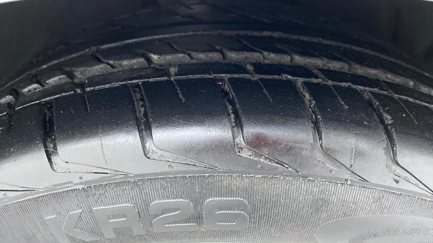 2015 Audi A6 35 TDI S LINE, Diesel, Automatic, 40,925 km, Right Front Tyre Tread