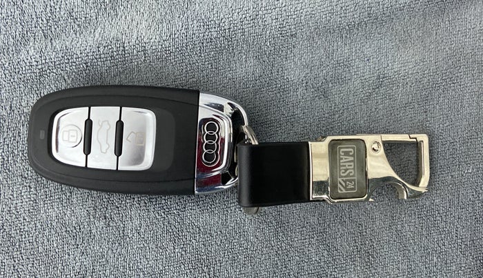 2015 Audi A6 35 TDI S LINE, Diesel, Automatic, 40,925 km, Key Close Up