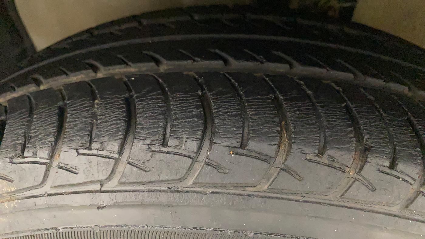 2017 Maruti Celerio VXI, Petrol, Manual, 18,837 km, Left Front Tyre Tread