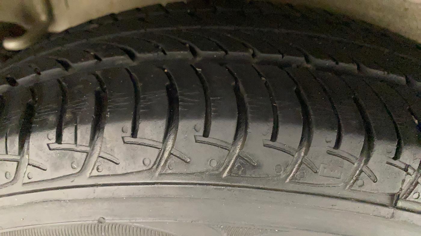 2017 Maruti Celerio VXI, Petrol, Manual, 18,837 km, Right Rear Tyre Tread