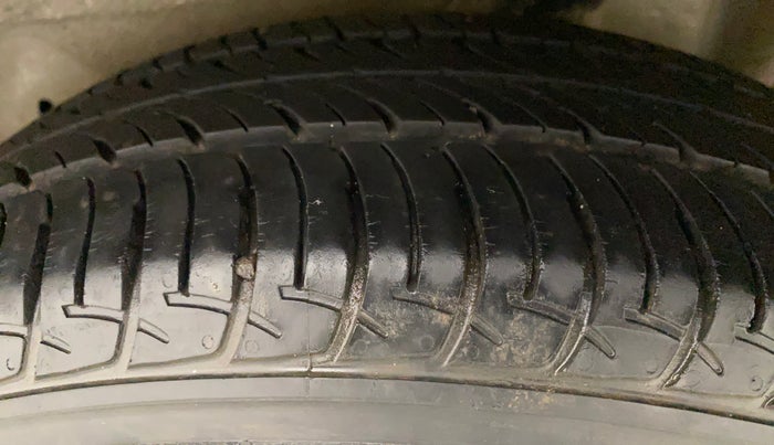 2017 Maruti Celerio VXI, Petrol, Manual, 18,837 km, Left Rear Tyre Tread