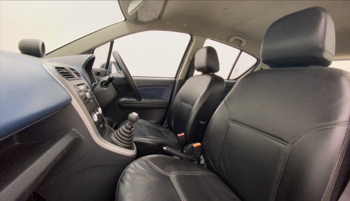 2011 Maruti Ritz ZXI, Petrol, Manual, 81,940 km, Right Side Front Door Cabin
