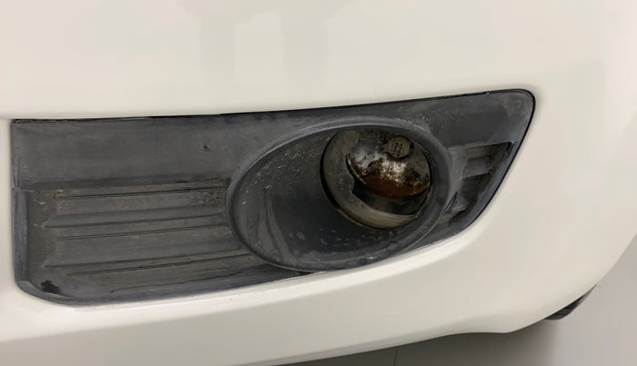 2011 Maruti Ritz ZXI, Petrol, Manual, 81,940 km, Left fog light - Not working