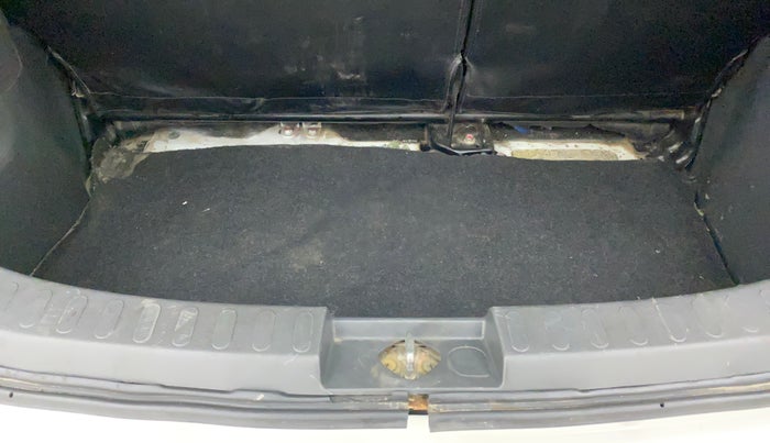 2011 Maruti Ritz ZXI, Petrol, Manual, 81,940 km, Boot Inside