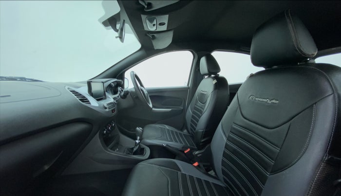 2018 Ford FREESTYLE TREND 1.5 DIESEL, Diesel, Manual, 39,309 km, Right Side Front Door Cabin