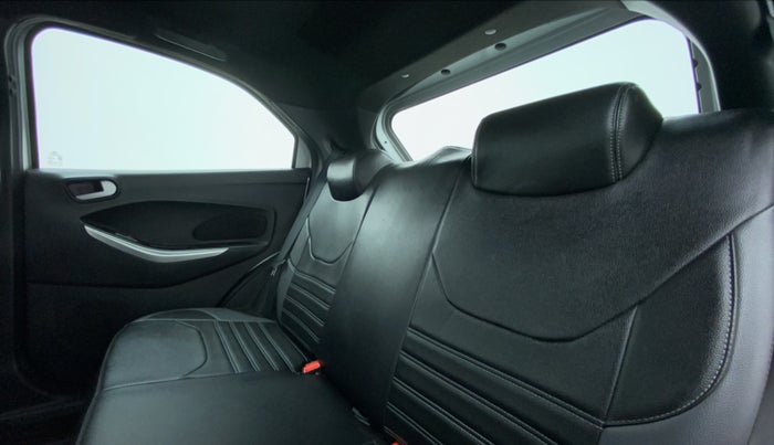 2018 Ford FREESTYLE TREND 1.5 DIESEL, Diesel, Manual, 39,309 km, Right Side Rear Door Cabin