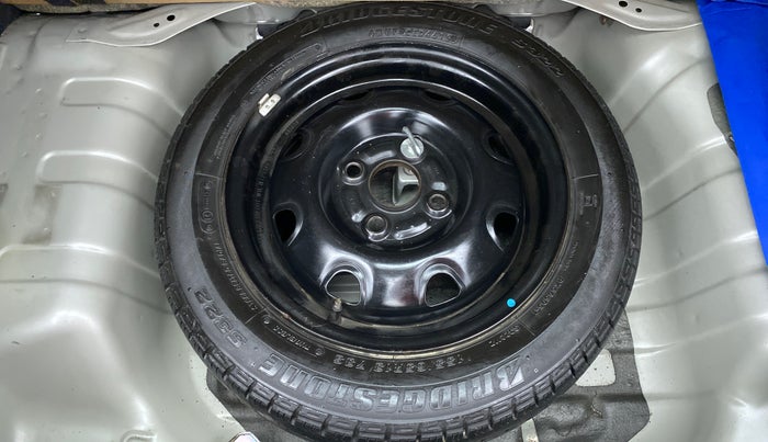 2015 Maruti Alto K10 VXI P, Petrol, Manual, 29,082 km, Spare Tyre