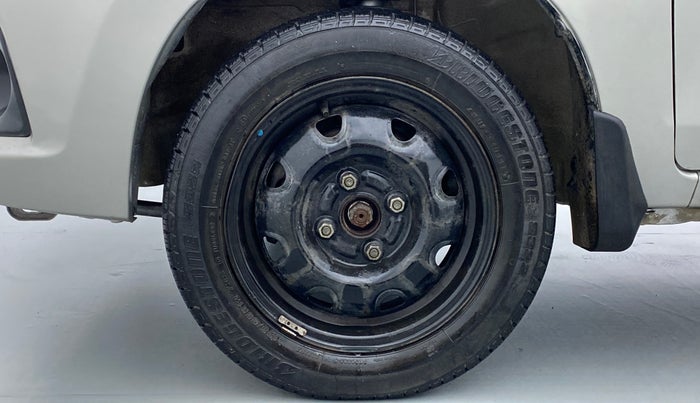 2015 Maruti Alto K10 VXI P, Petrol, Manual, 29,082 km, Left Front Wheel
