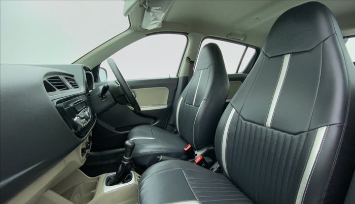 2015 Maruti Alto K10 VXI P, Petrol, Manual, 29,082 km, Right Side Front Door Cabin View