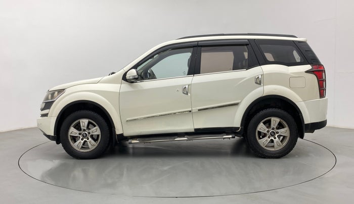 2013 Mahindra XUV500 W8, Diesel, Manual, 80,437 km, Left Side