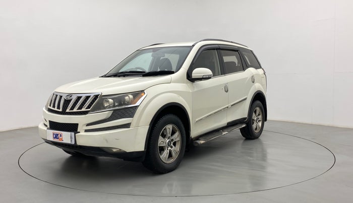 2013 Mahindra XUV500 W8, Diesel, Manual, 80,437 km, Left Front Diagonal