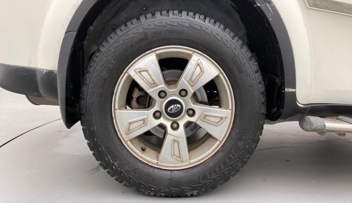 2013 Mahindra XUV500 W8, Diesel, Manual, 80,437 km, Right Rear Wheel
