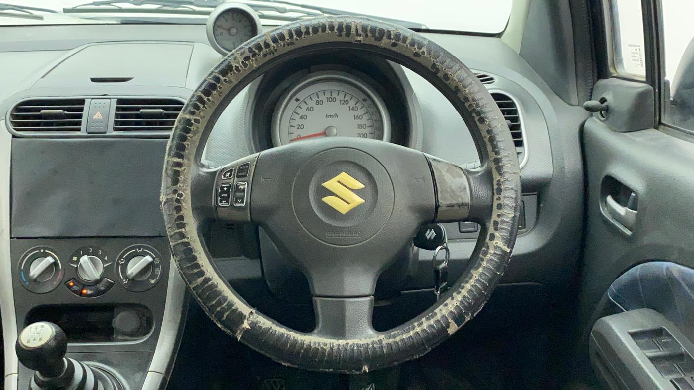 2012 Maruti Ritz ZXI, Petrol, Manual, 66,566 km, Steering Wheel Close Up